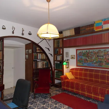 Sleeps 8 Wifi *